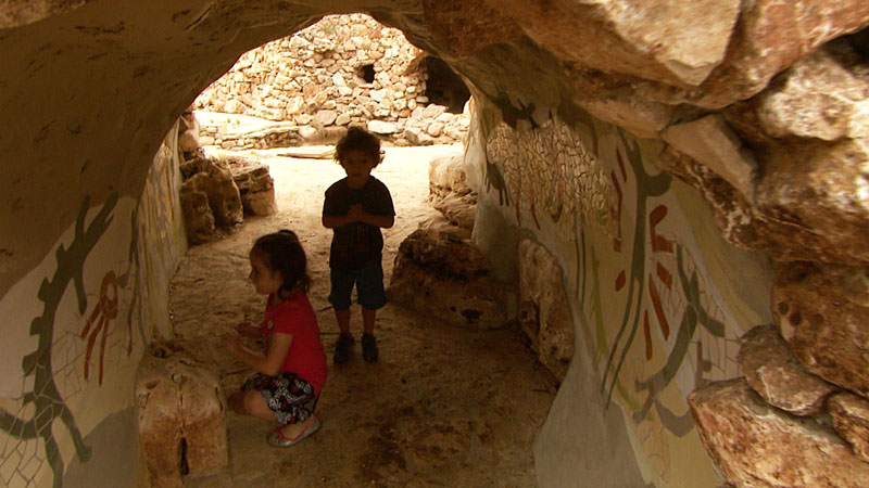 Cave at Luci & Ian Family Garden 