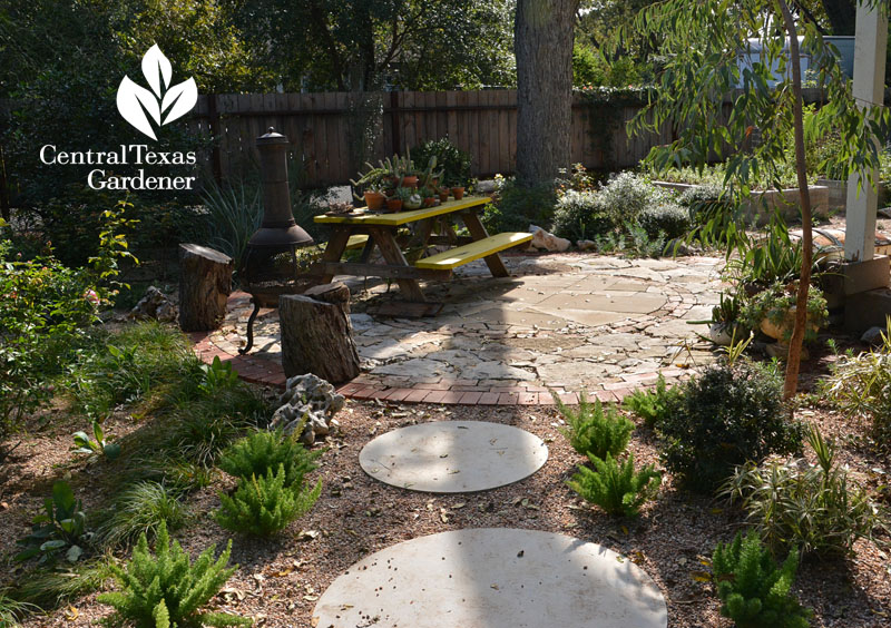 concrete rounds path to flagstone patio Central Texas Gardener