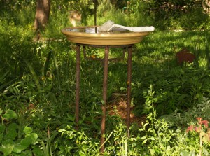 birdbath-legs-web birdbath conduit legs