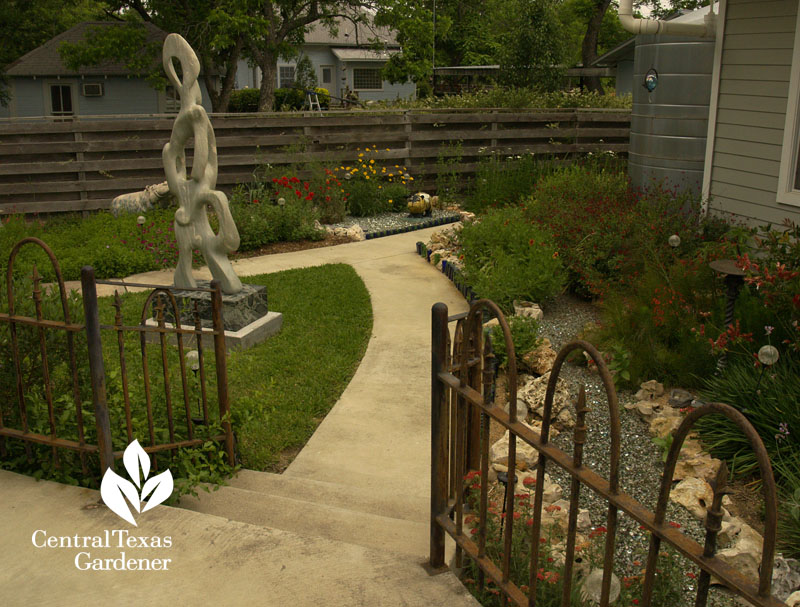 art garden Hutto Central Texas Gardener art garden Hutto Central Texas Gardener