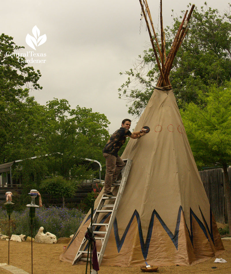 garden teepee Luke Fowler Hutto garden Central Texas Gardener garden teepee Luke Fowler Hutto garden Central Texas Gardener