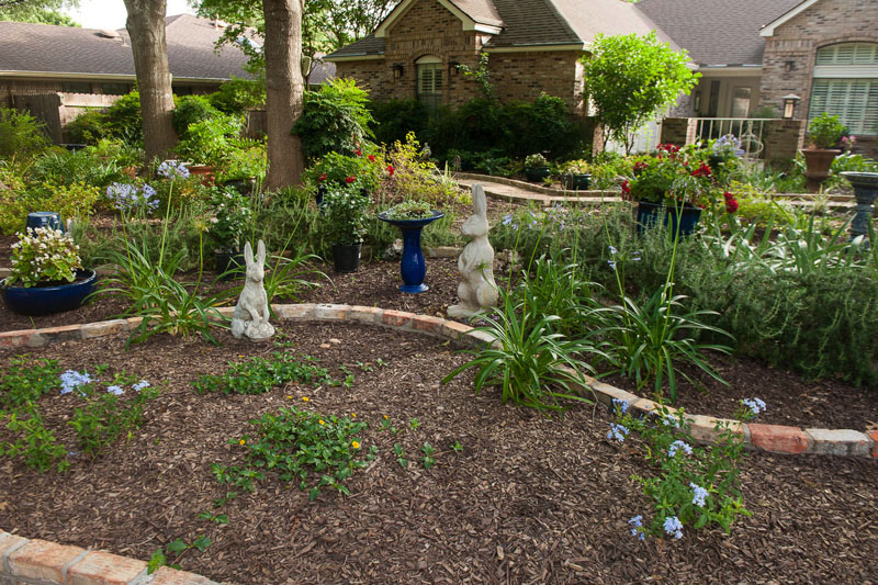 No lawn front yard garden