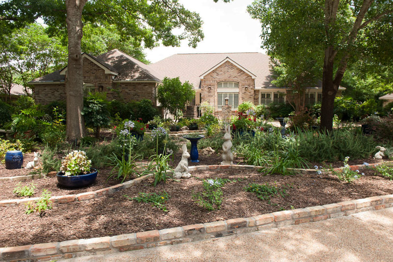 No lawn front yard garden