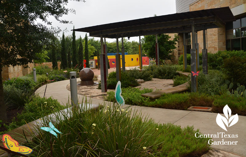 healing gardens Dell Children's Central Texas Gardener