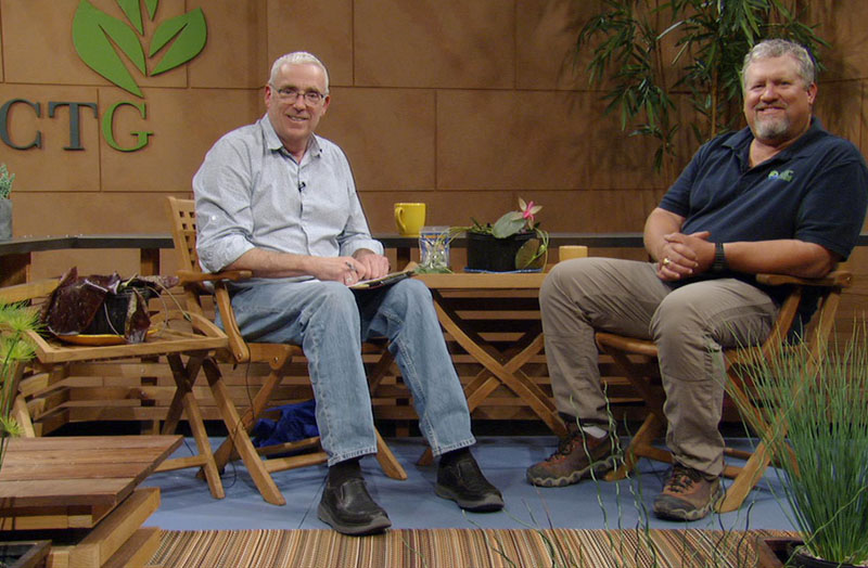 Tom Spencer and Steve Kainer pond talk Central Texas Gardener