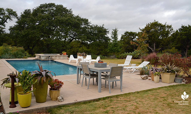 Pool and outdoor living design in country style Julie Nelson Kay Angermann garden