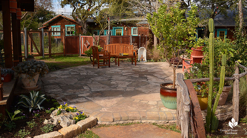 flagstone patio outdoor living John and Jane Dromgoole Central Texas Gardener