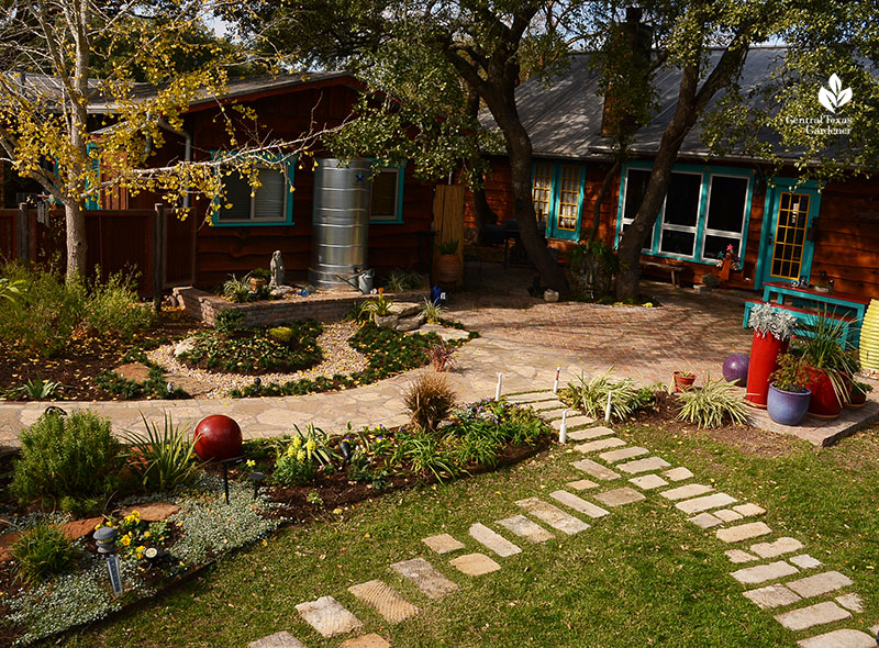 pathway design lawn cistern house patio John and Jane Dromgoole garden Central Texas Gardener