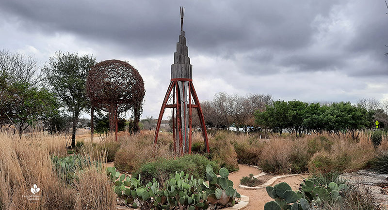 Wigwam and Pollen Grain Chris Levack sculptures Southwest Greenway Mueller Lindheimer muhly fall color Central Texas Gardener