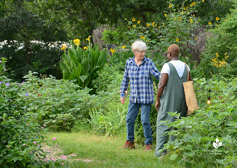 Carol Ann Sayle Boggy Creek Farm and Yolanda Nagy Eatin' and Sippin' Locally 